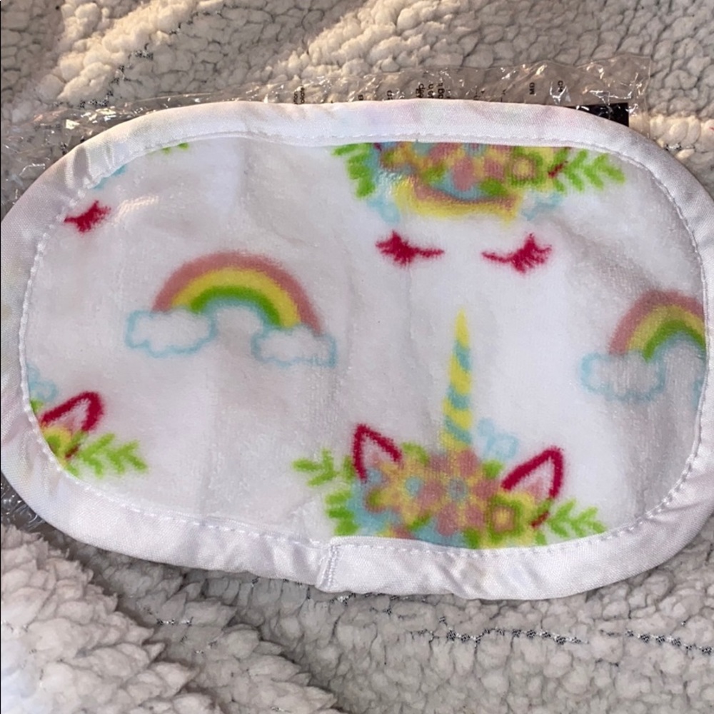 Unicorn mini makeup eraser